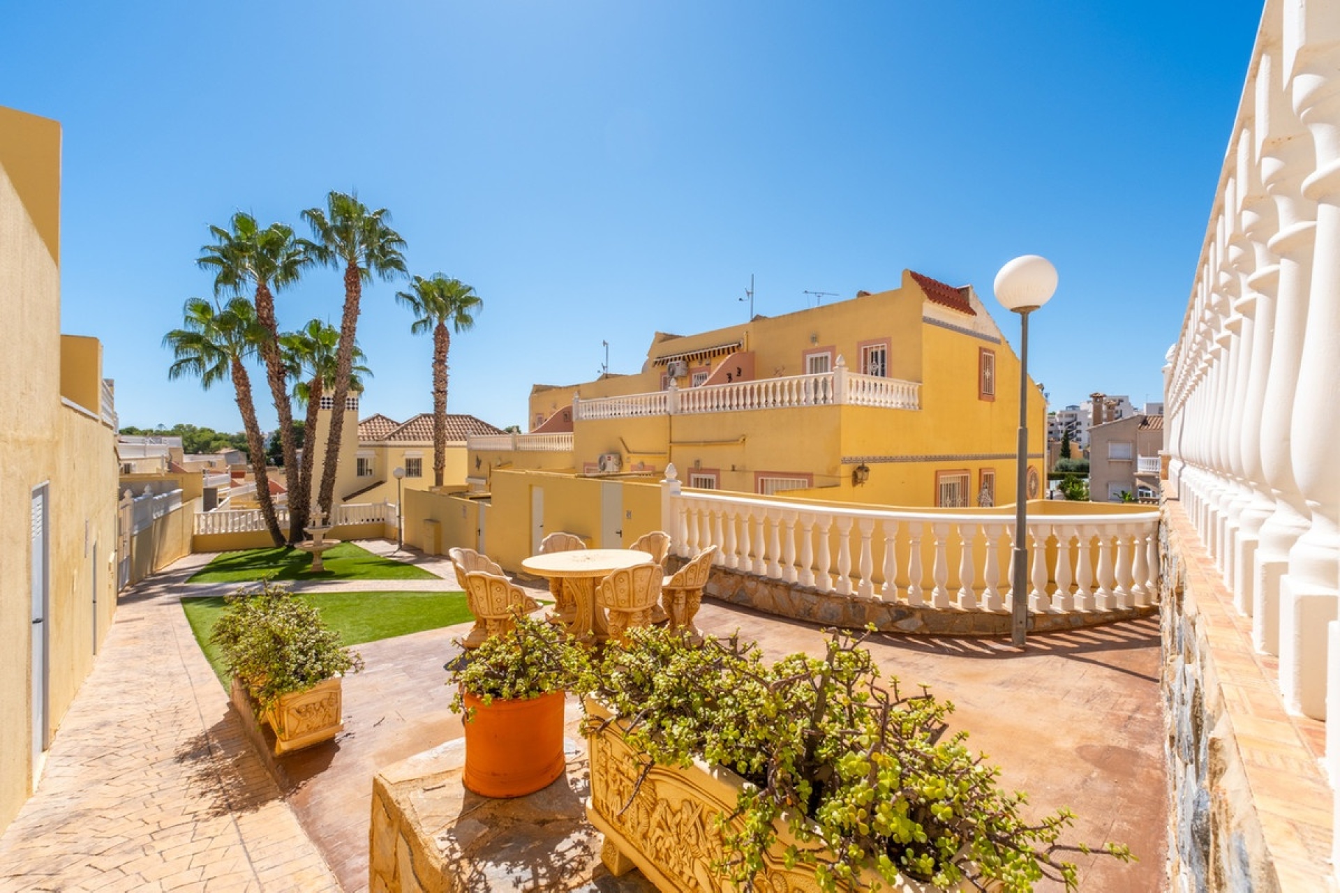 Resale - Town house - Orihuela - Villamartin