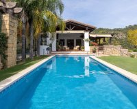 Resale - Villa - Benahavís - Benahavís Centro