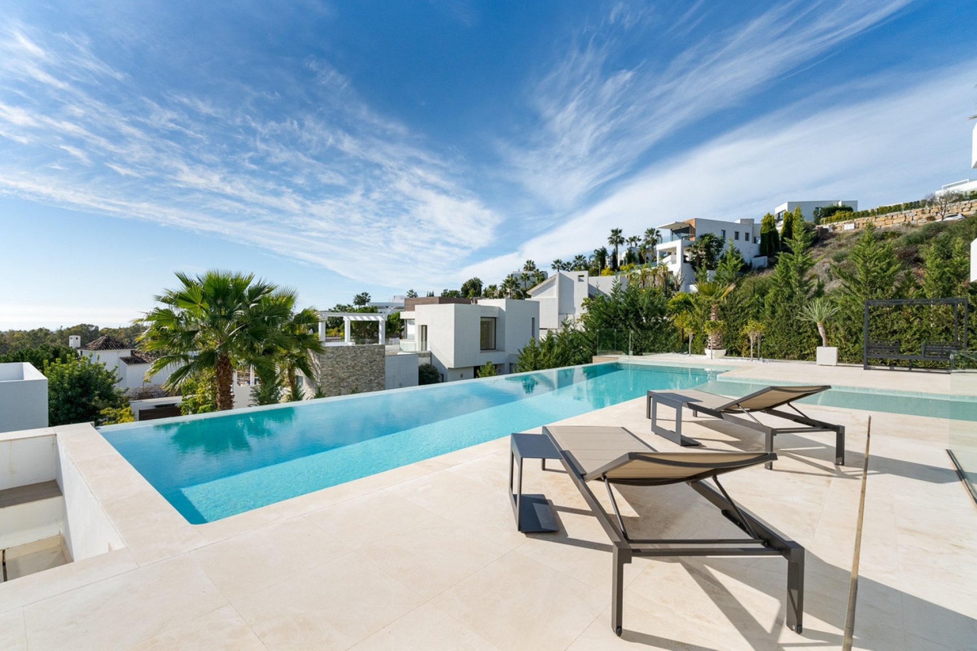 Resale - Villa - Benahavís - Benahavís Centro
