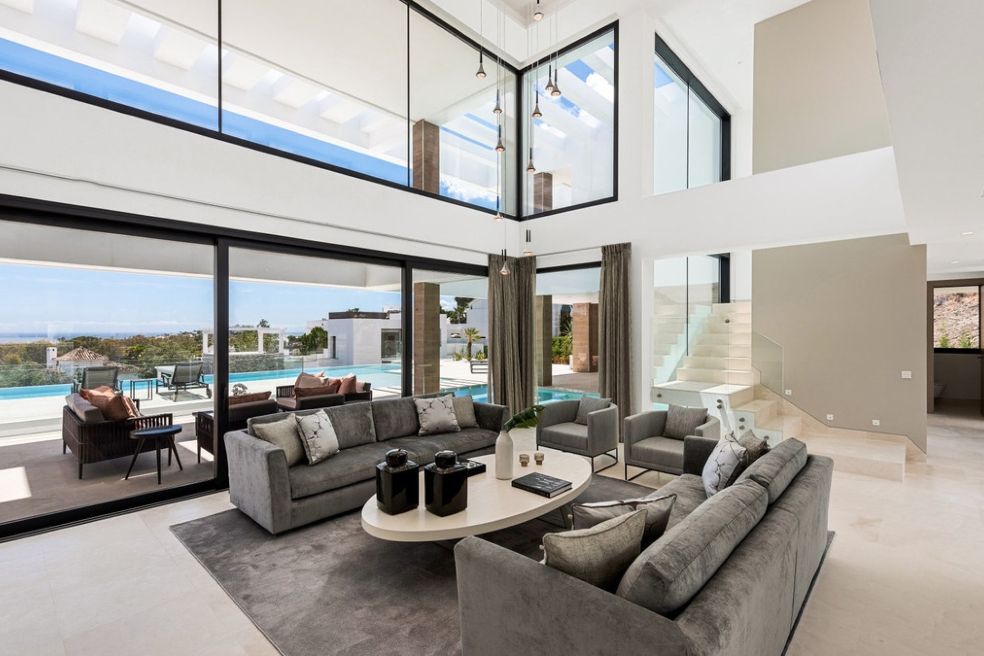 Resale - Villa - Benahavís - Benahavís Centro