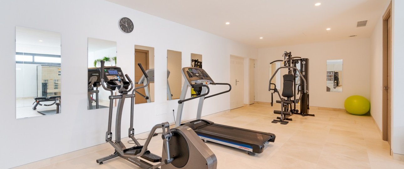 Resale - Villa - Benahavís - Benahavís Centro