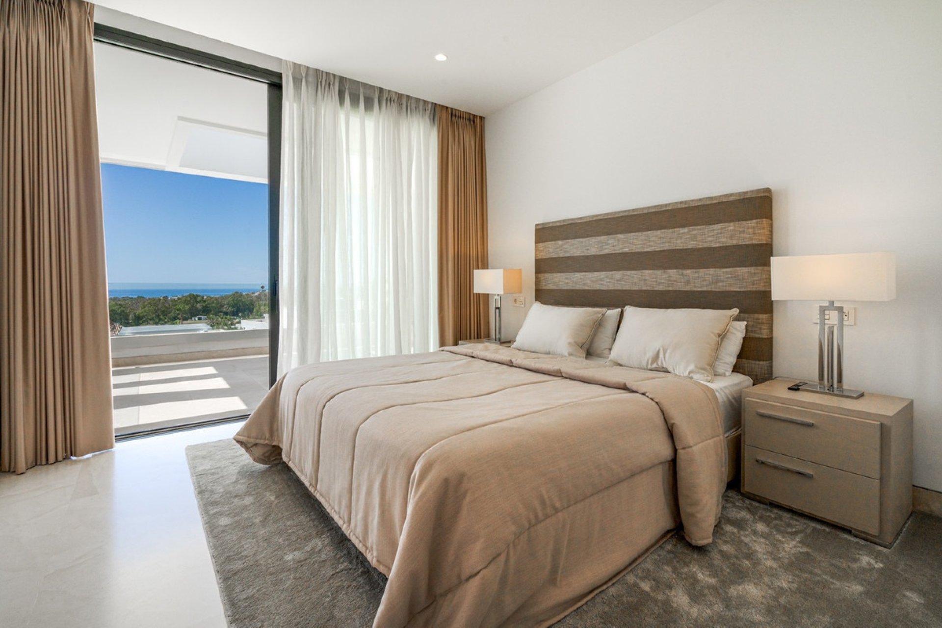 Resale - Villa - Benahavís - Benahavís Centro