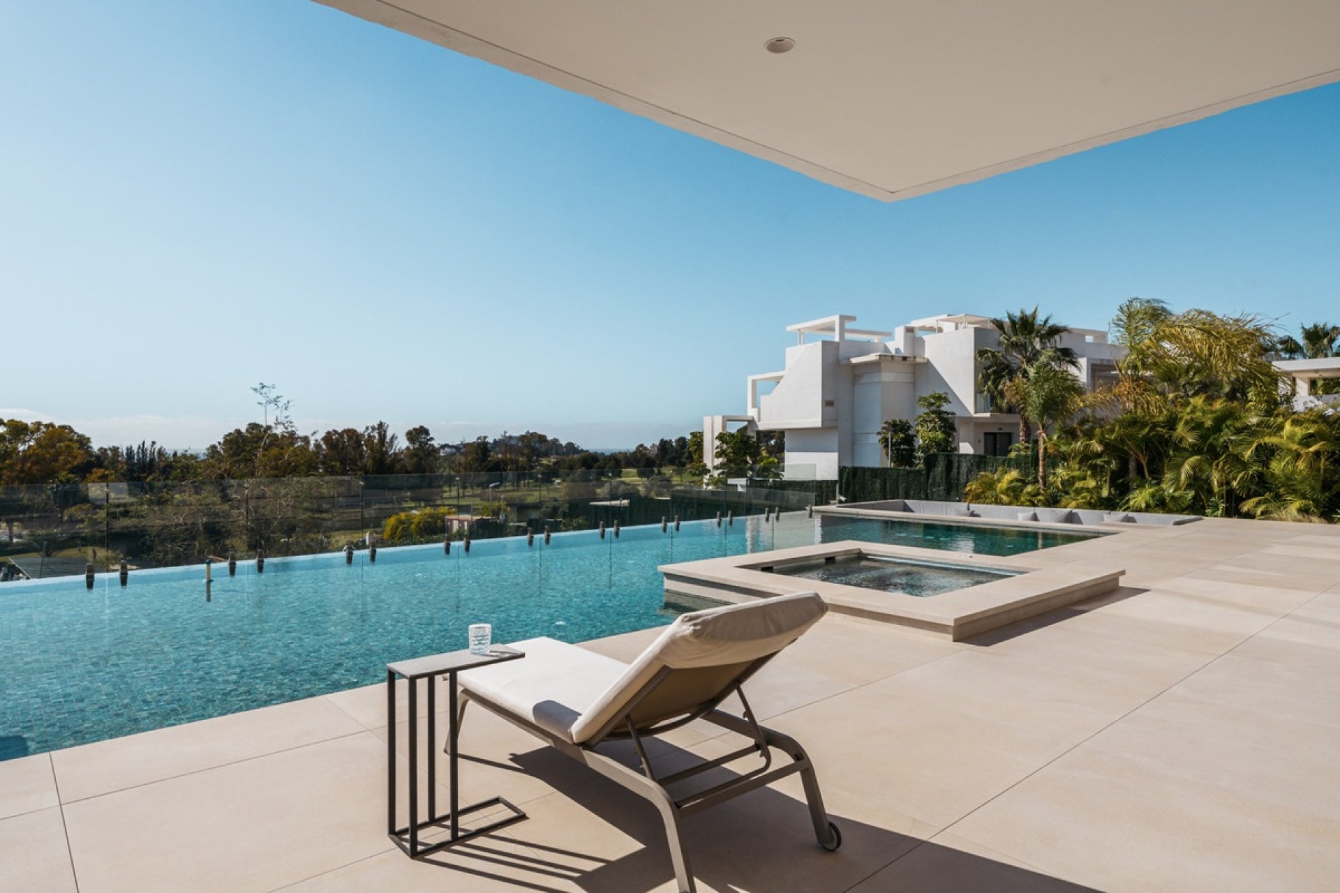 Resale - Villa - Benahavís - Benahavís Centro