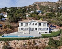 Resale - Villa - Benahavís - Benahavís Centro