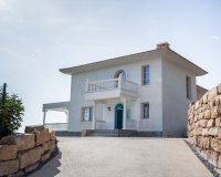 Resale - Villa - Benahavís - Benahavís Centro