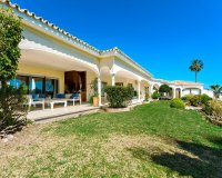 Resale - Villa - Benahavís - Benahavís Centro