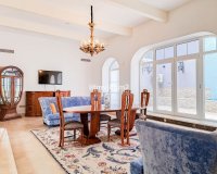 Resale - Villa - Benahavís - Benahavís Centro