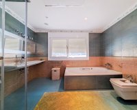 Resale - Villa - Benahavís - Benahavís Centro