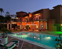 Resale - Villa - Benahavís - Benahavís Centro