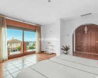 Resale - Villa - Benahavís - Benahavís Centro