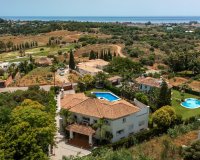 Resale - Villa - Benahavís - Benahavís Centro