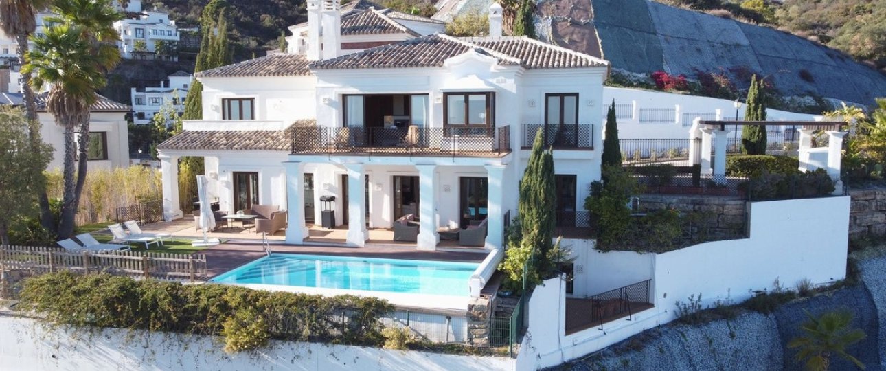 Resale - Villa - Benahavís - Benahavís Centro