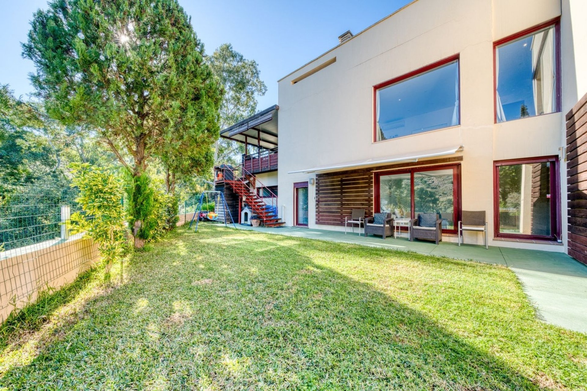 Resale - Villa - Benahavís - Benahavís Centro