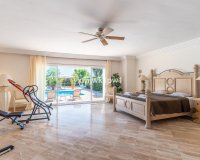 Resale - Villa - Benahavís - Benahavís Centro