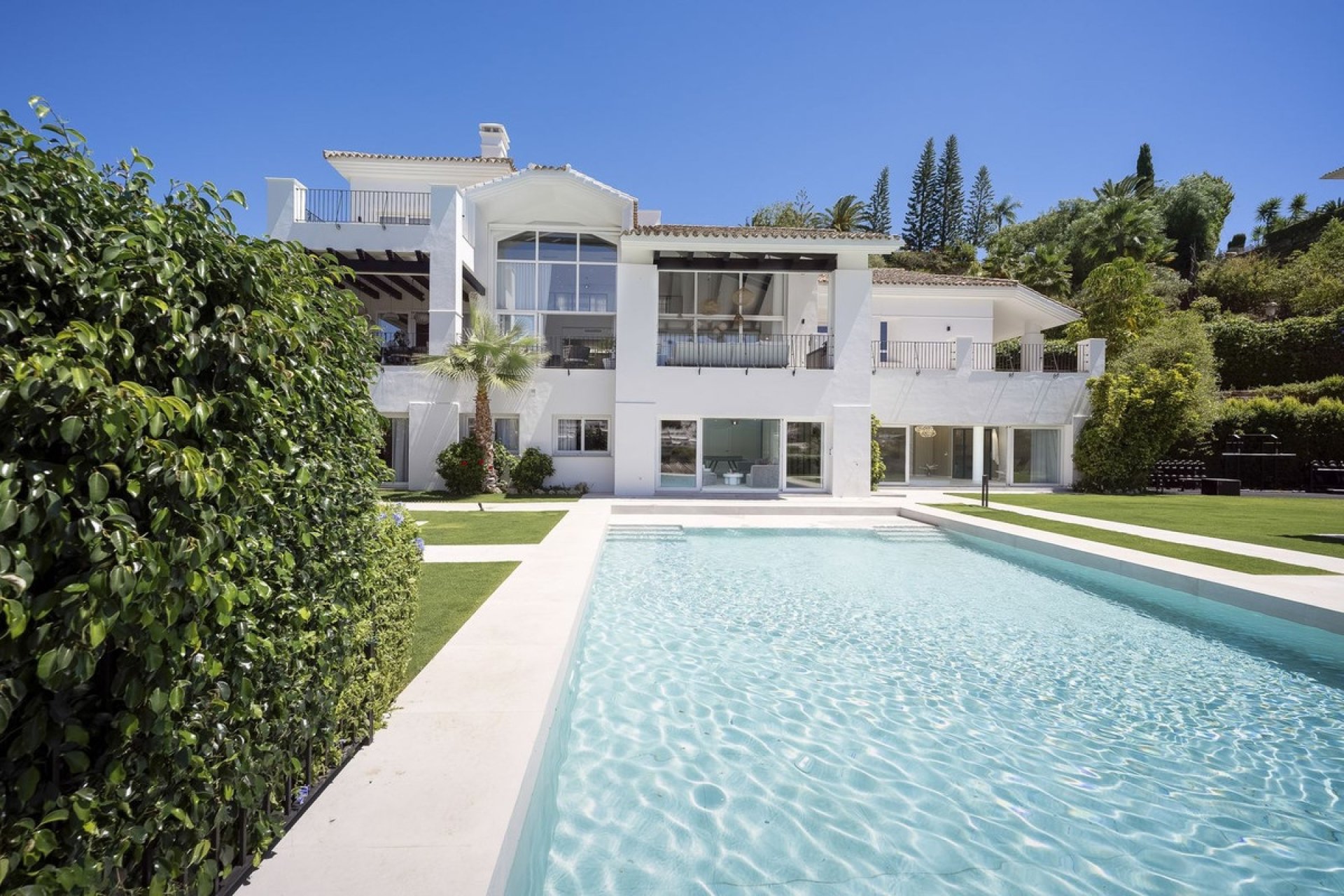 Resale - Villa - Benahavís - Benahavís Centro