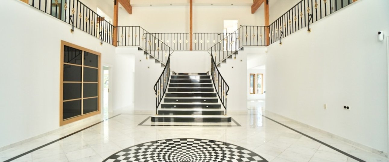 Resale - Villa - Benahavís - Benahavís Centro