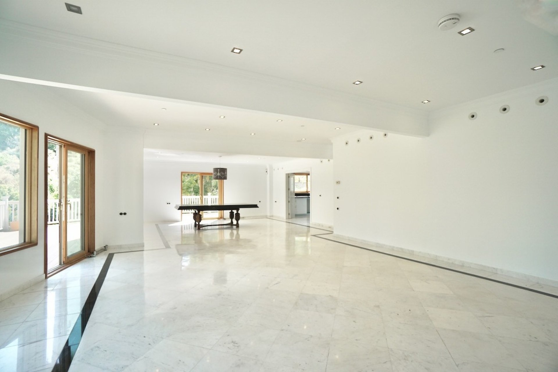Resale - Villa - Benahavís - Benahavís Centro
