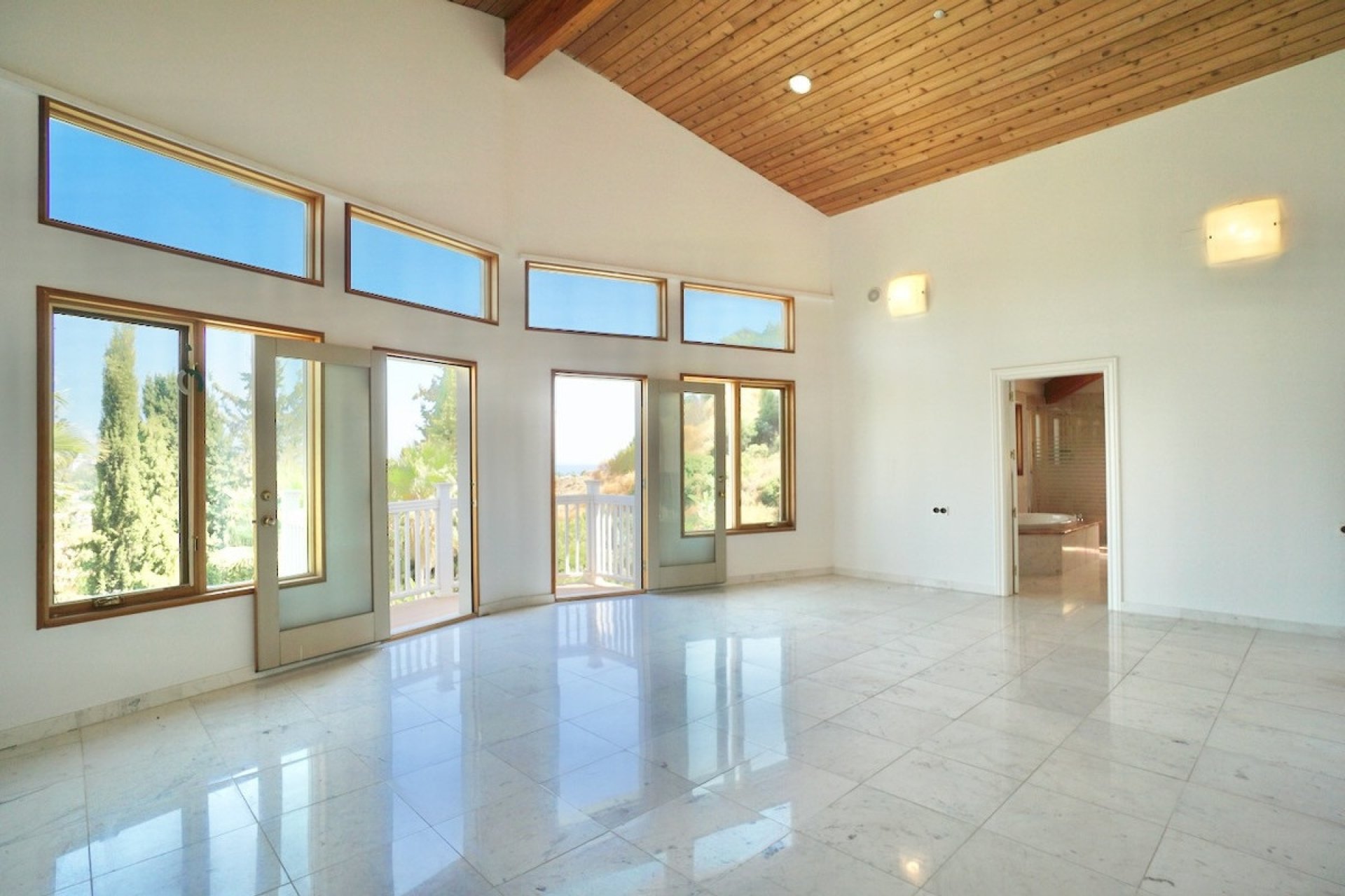 Resale - Villa - Benahavís - Benahavís Centro