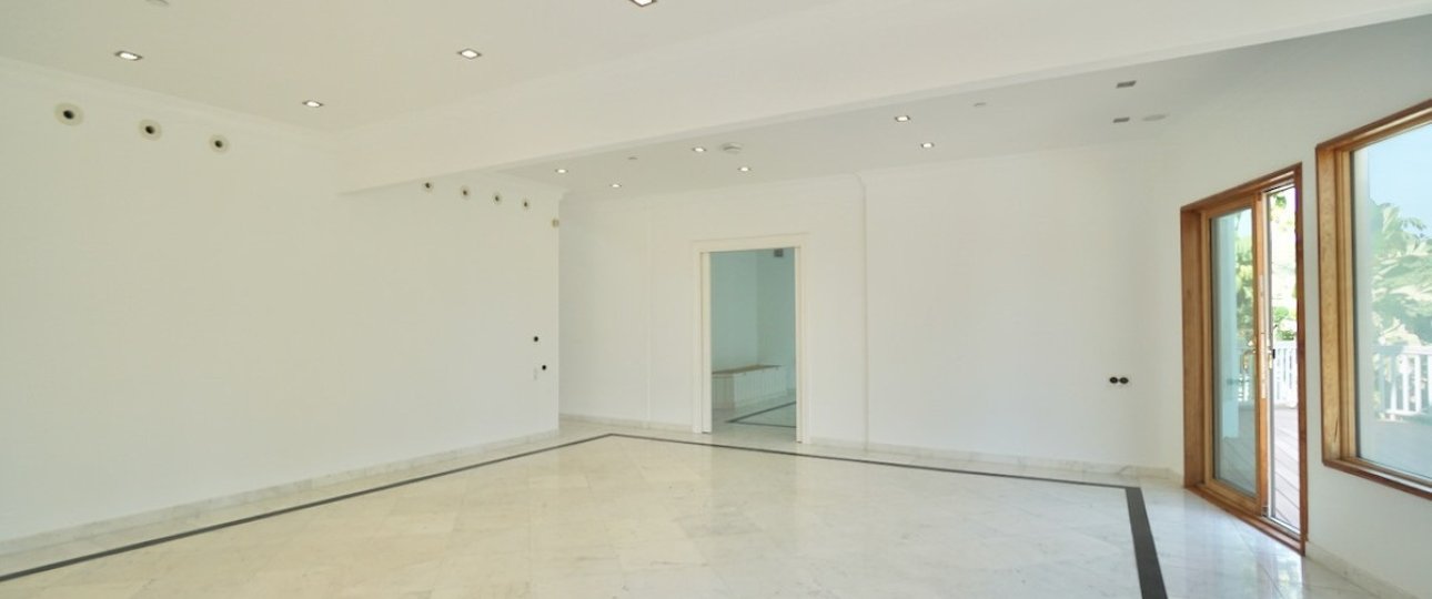 Resale - Villa - Benahavís - Benahavís Centro