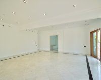 Resale - Villa - Benahavís - Benahavís Centro