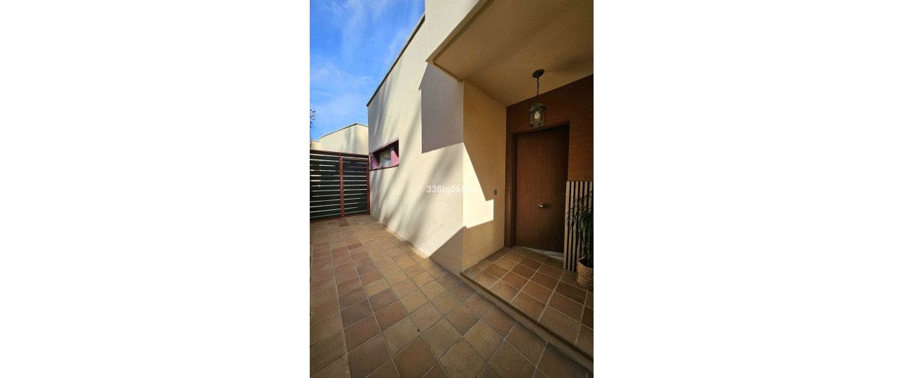 Resale - Villa - Benahavís - Benahavís Centro