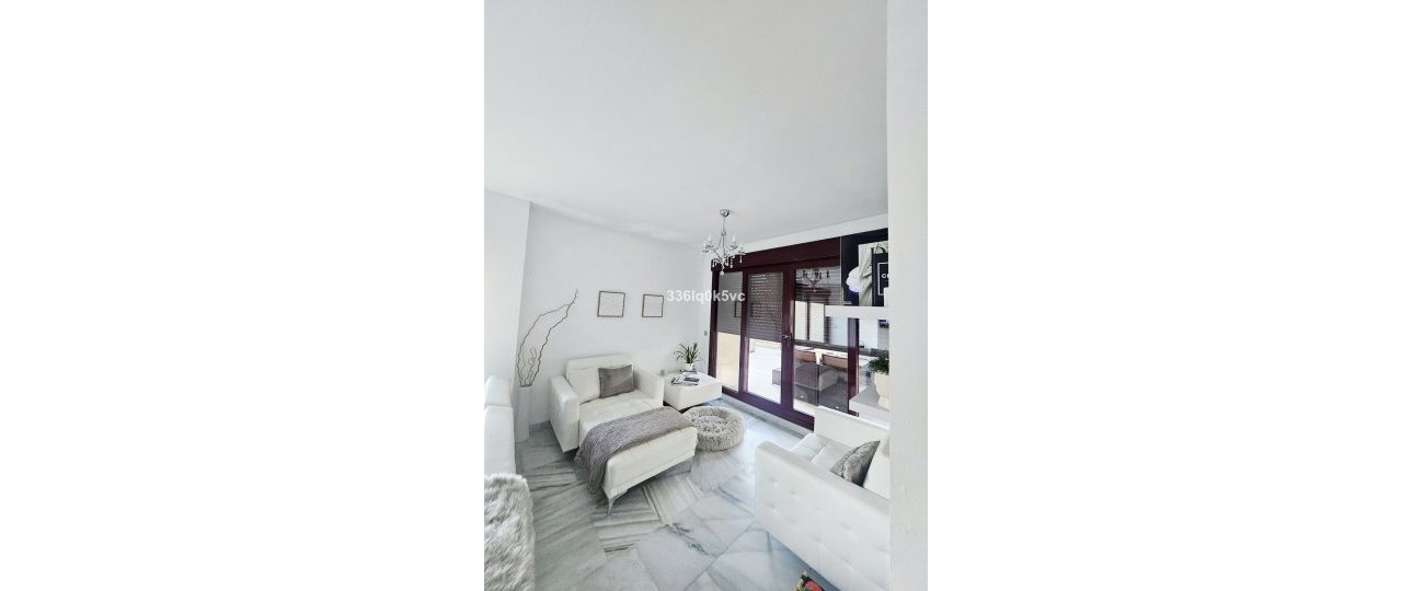 Resale - Villa - Benahavís - Benahavís Centro