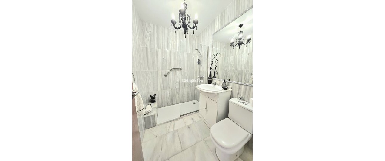 Resale - Villa - Benahavís - Benahavís Centro