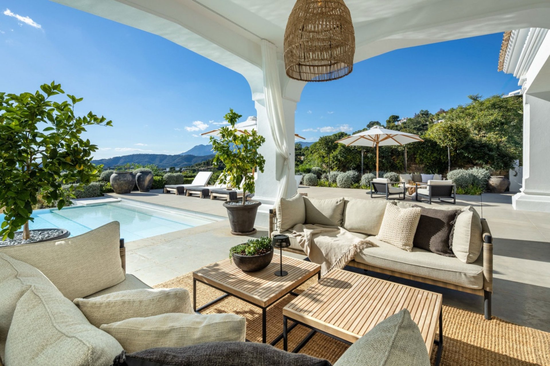 Resale - Villa - Benahavís - Benahavís Centro