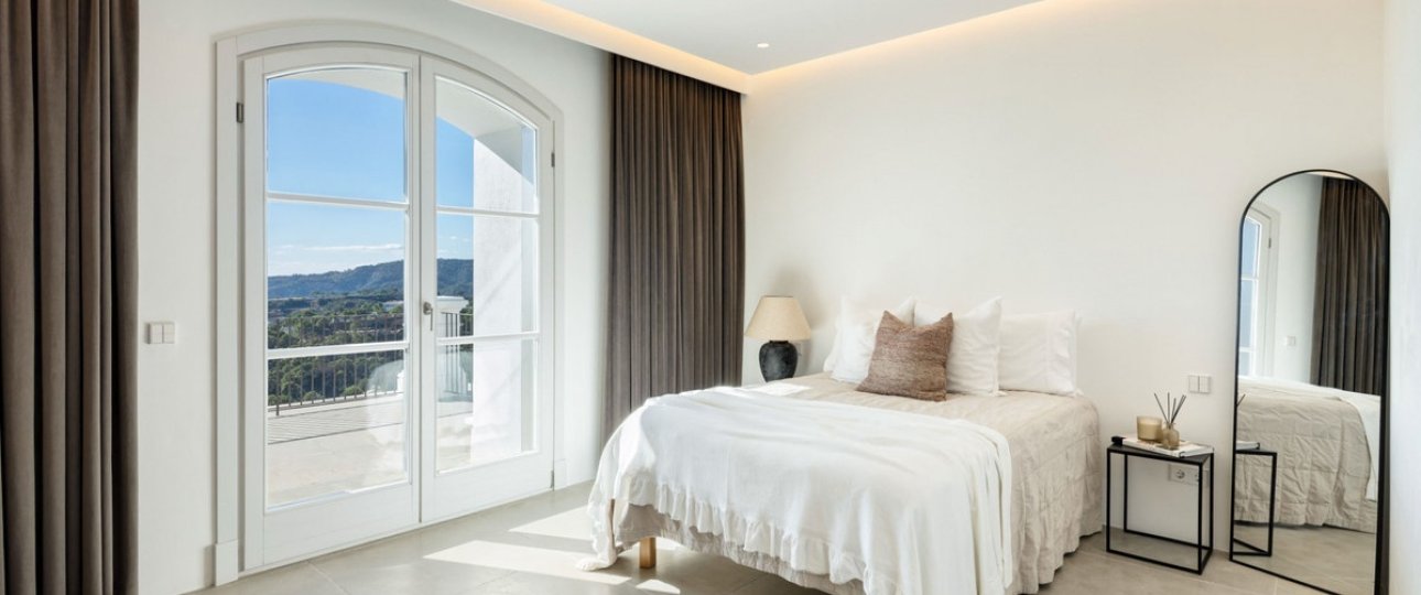 Resale - Villa - Benahavís - Benahavís Centro