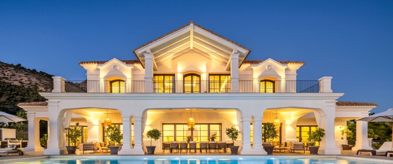 Resale - Villa - Benahavís - Benahavís Centro
