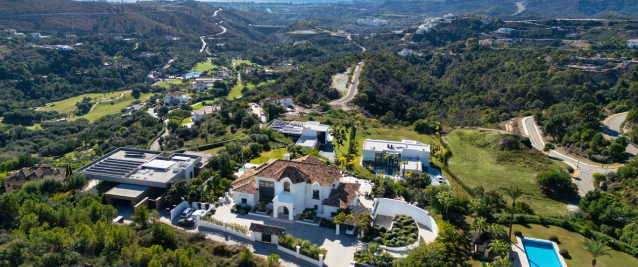 Resale - Villa - Benahavís - Benahavís Centro