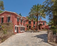 Resale - Villa - Benahavís - Benahavís Centro