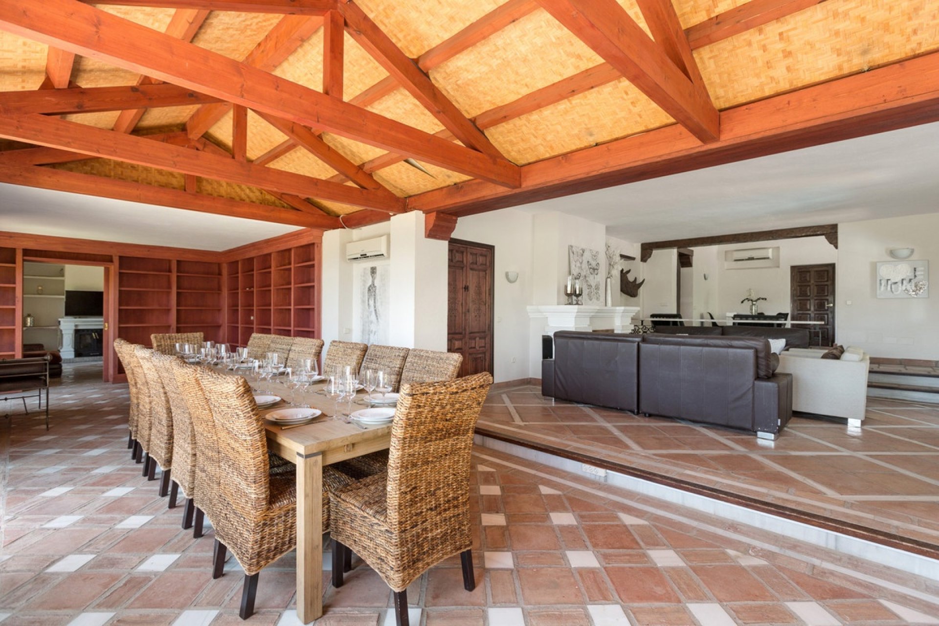 Resale - Villa - Benahavís - Benahavís Centro