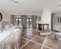 Resale - Villa - Benahavís - Benahavís Centro