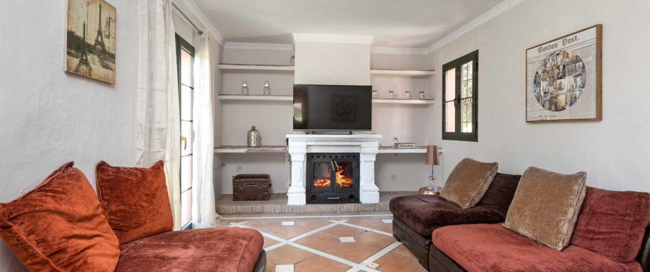 Resale - Villa - Benahavís - Benahavís Centro