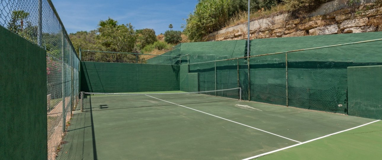 Resale - Villa - Benahavís - Benahavís Centro