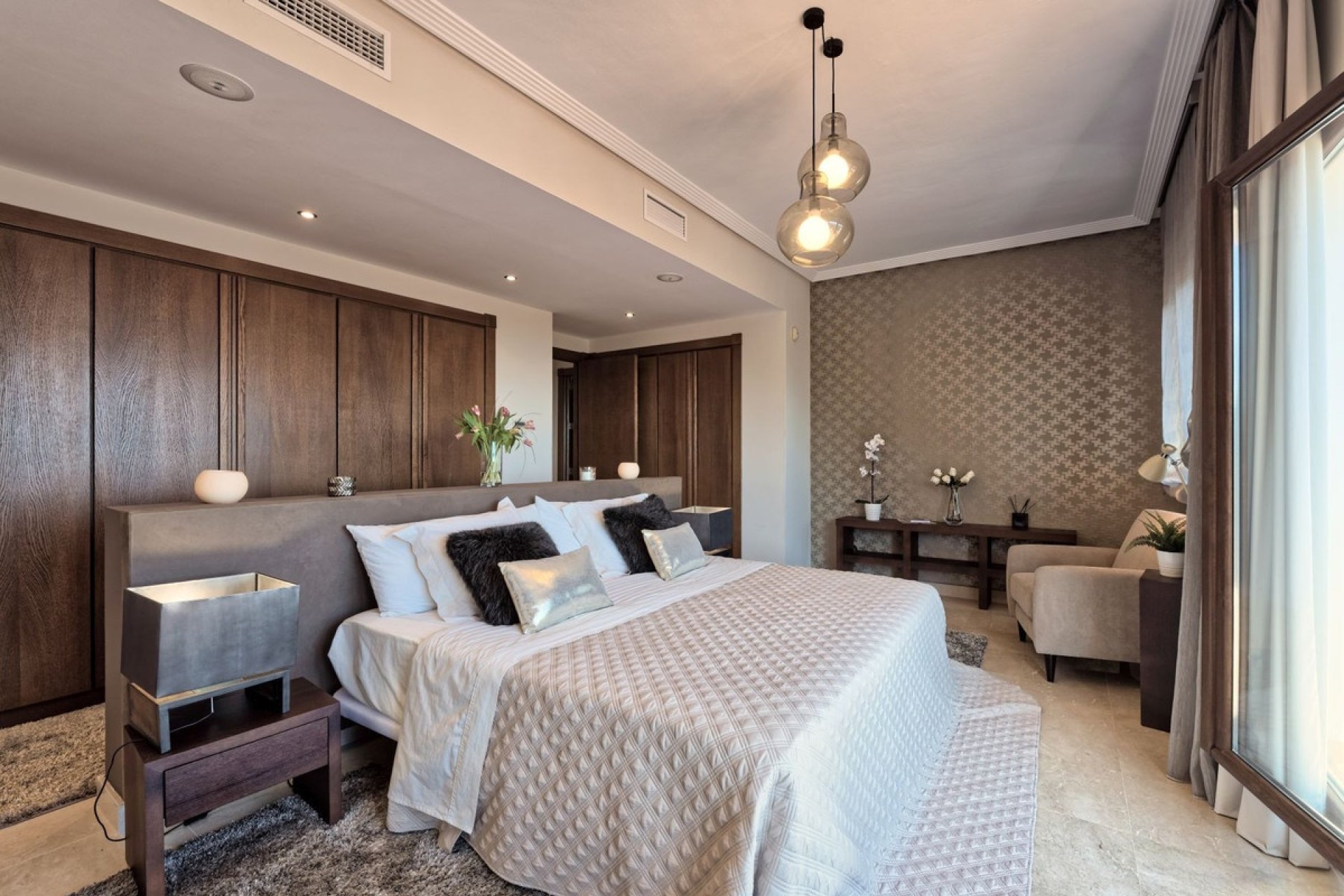 Resale - Villa - Benahavís - Benahavís Centro