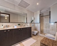 Resale - Villa - Benahavís - Benahavís Centro
