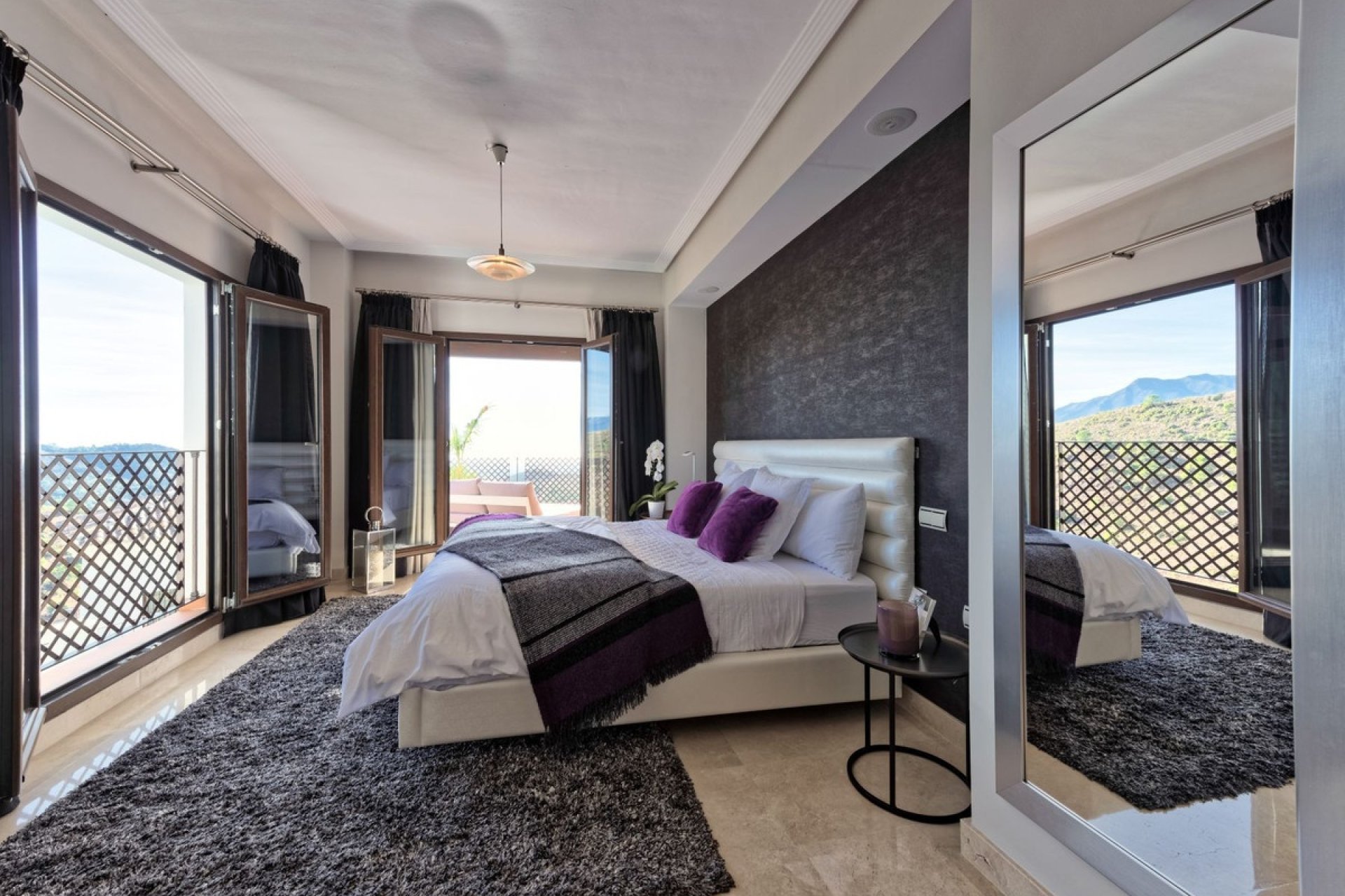 Resale - Villa - Benahavís - Benahavís Centro
