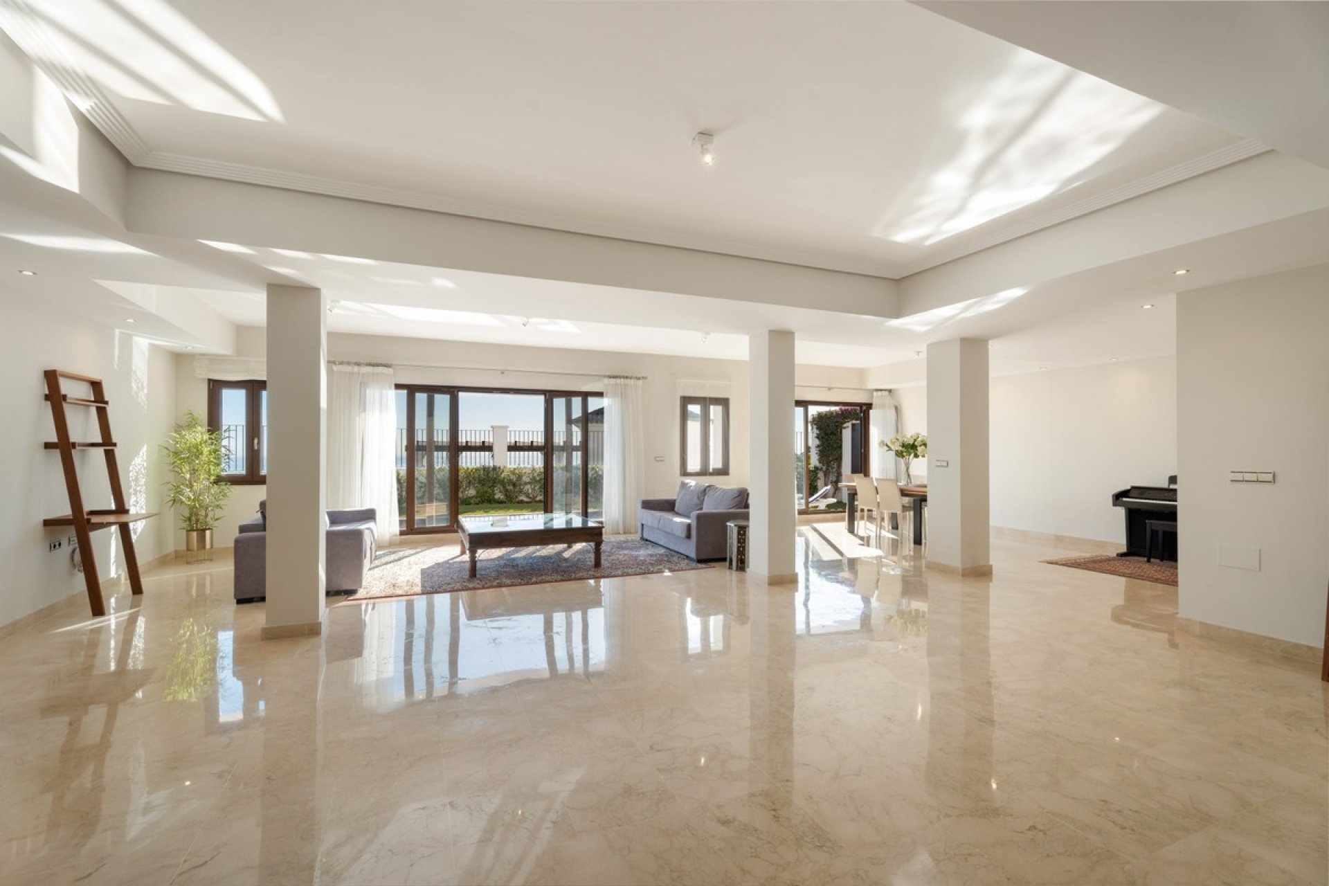 Resale - Villa - Benahavís - Benahavís Centro