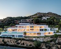 Resale - Villa - Benahavís - Benahavís Centro