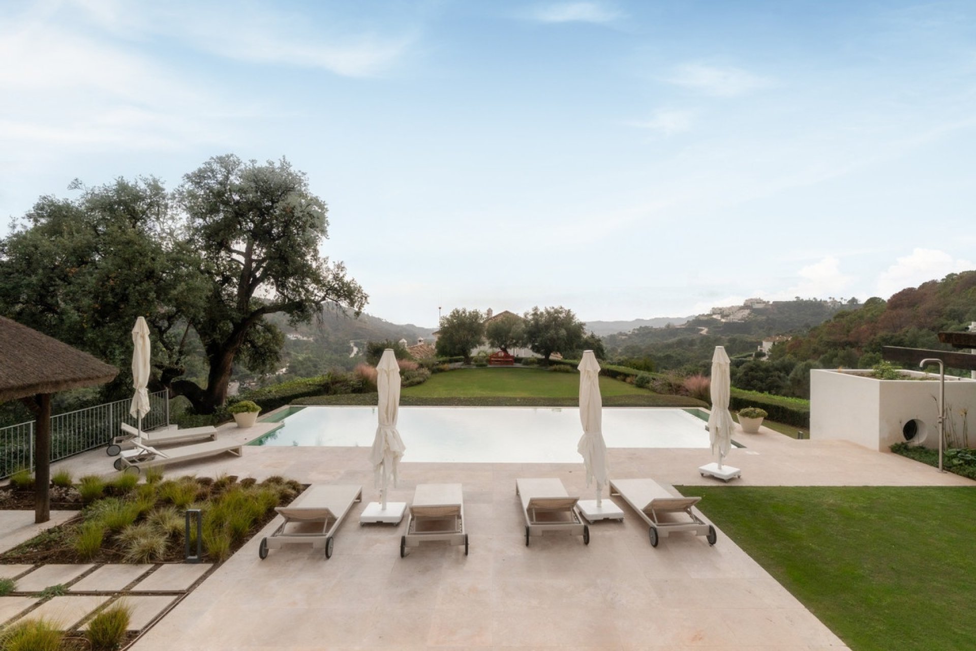 Resale - Villa - Benahavís - Benahavís Centro