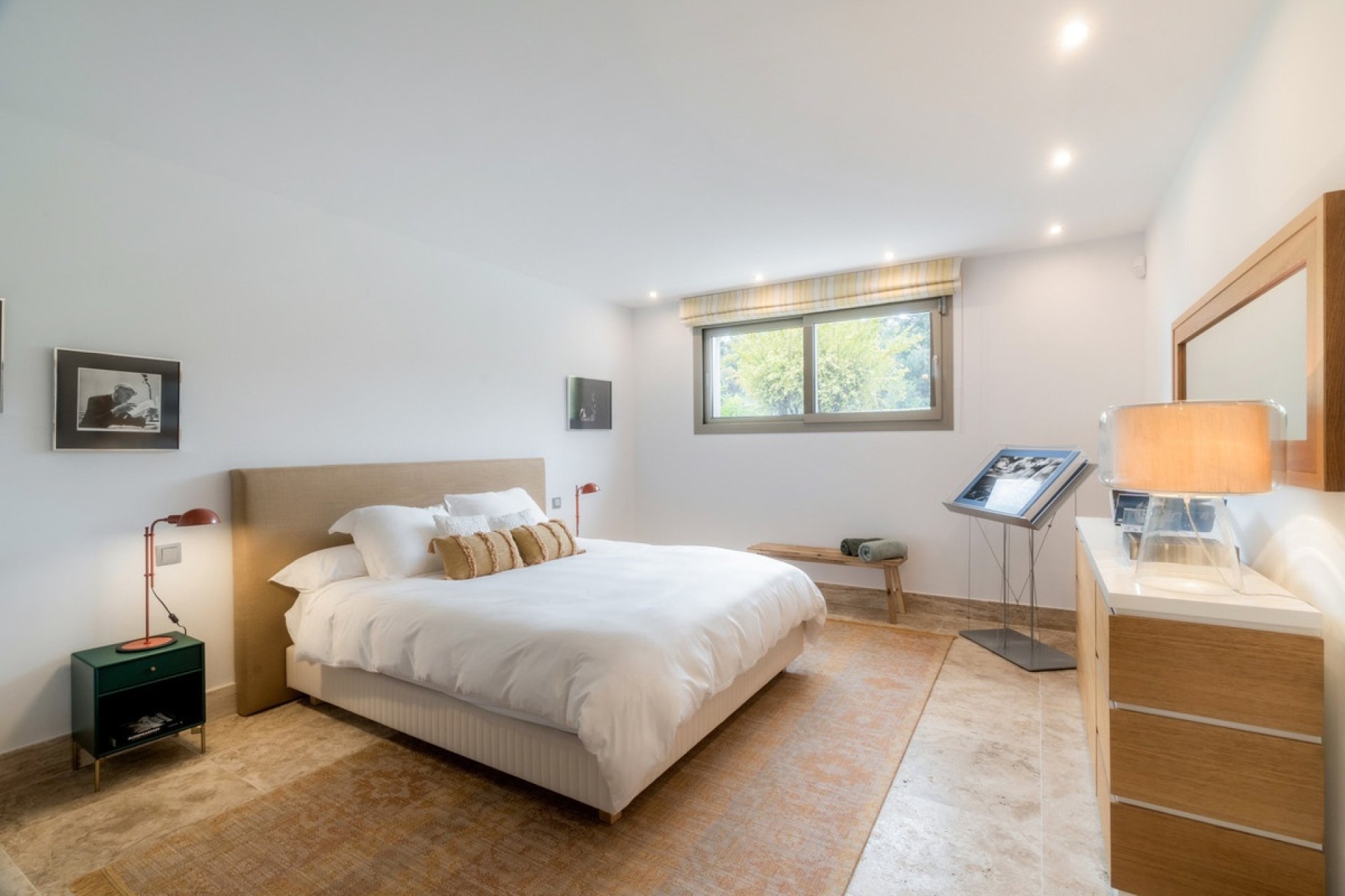 Resale - Villa - Benahavís - Benahavís Centro