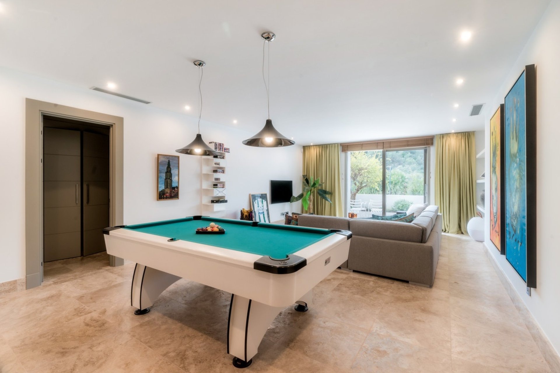 Resale - Villa - Benahavís - Benahavís Centro
