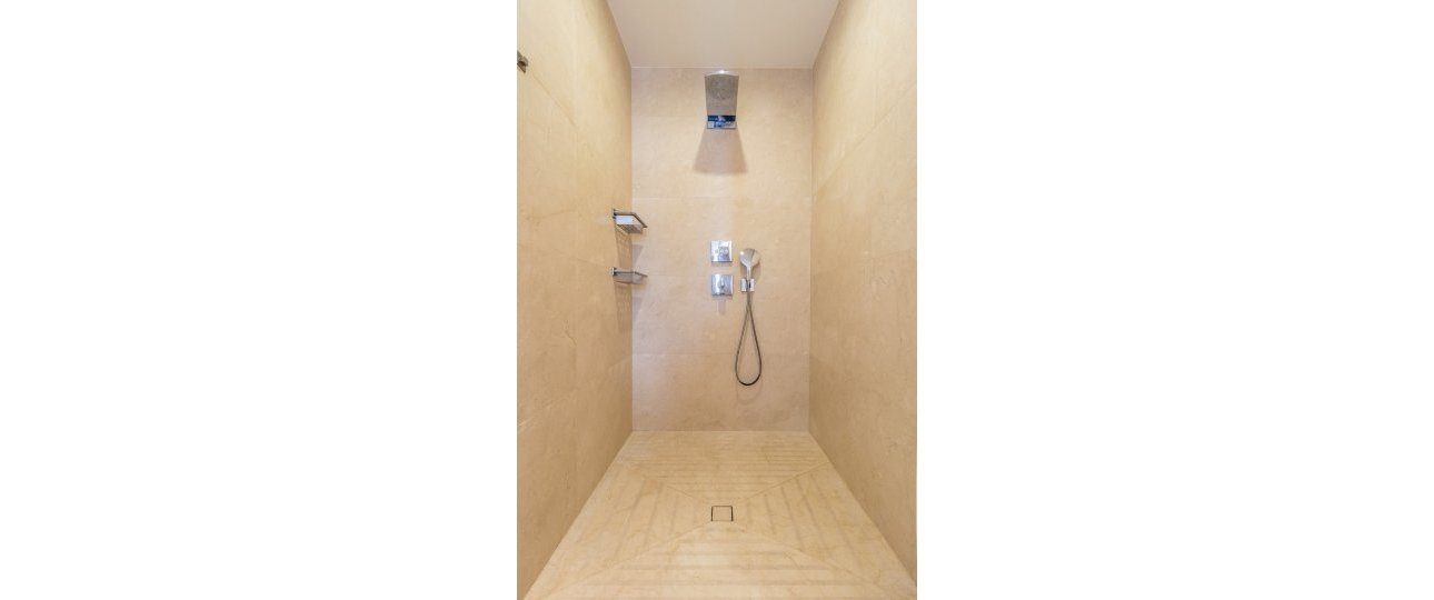 Resale - Villa - Benahavís - Benahavís Centro