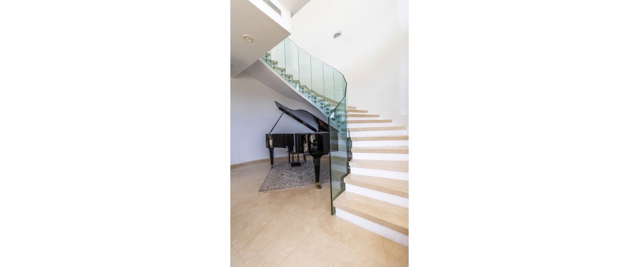 Resale - Villa - Benahavís - Benahavís Centro