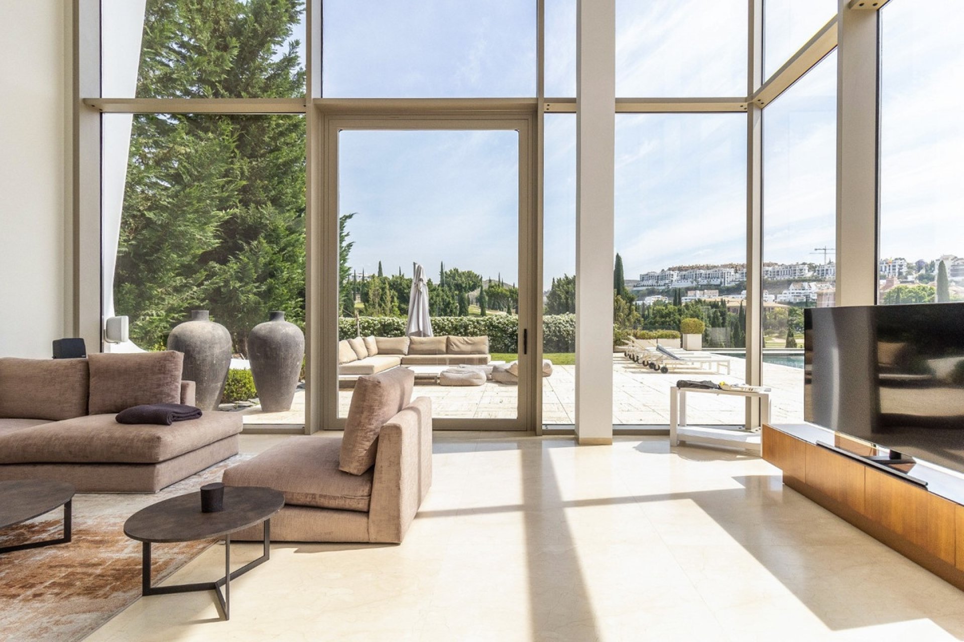 Resale - Villa - Benahavís - Benahavís Centro