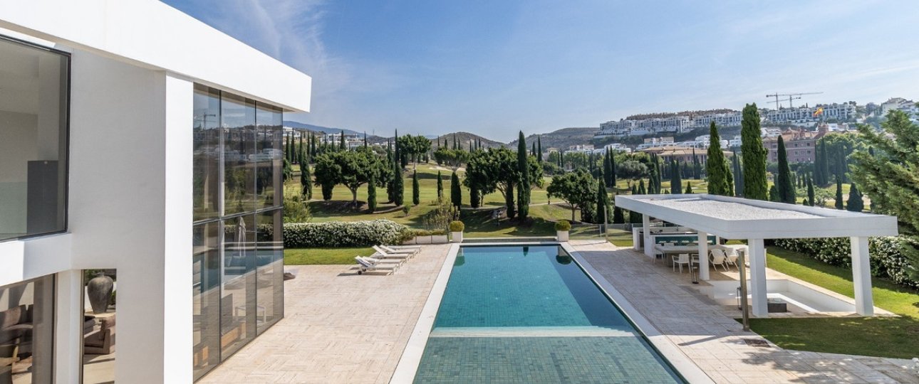Resale - Villa - Benahavís - Benahavís Centro