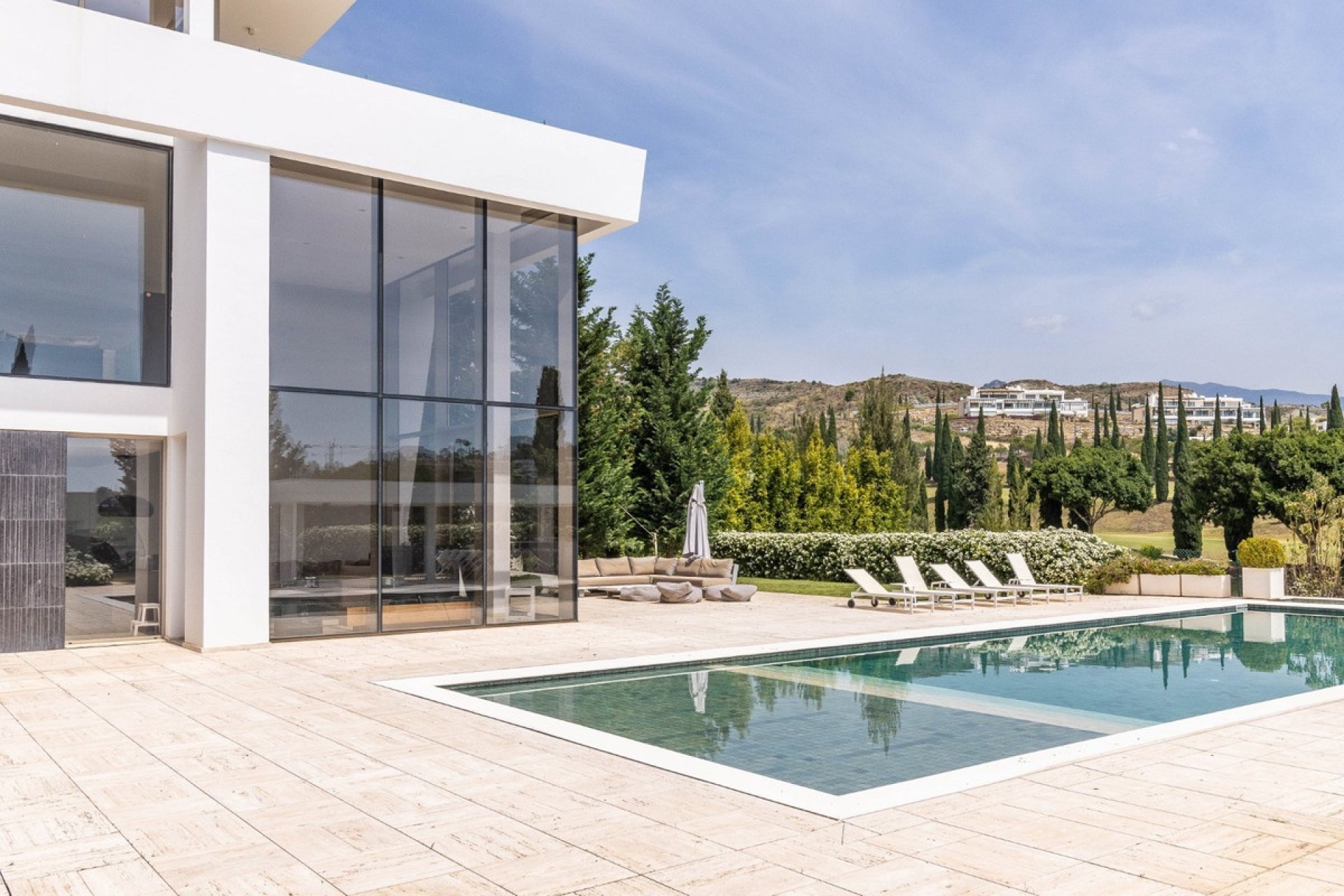 Resale - Villa - Benahavís - Benahavís Centro