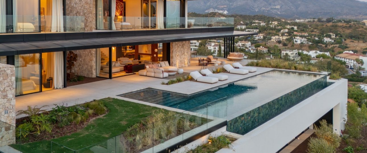 Resale - Villa - Benahavís - Benahavís Centro